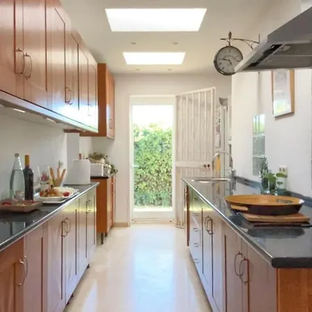 C Private Pool Excellent Location Villa *