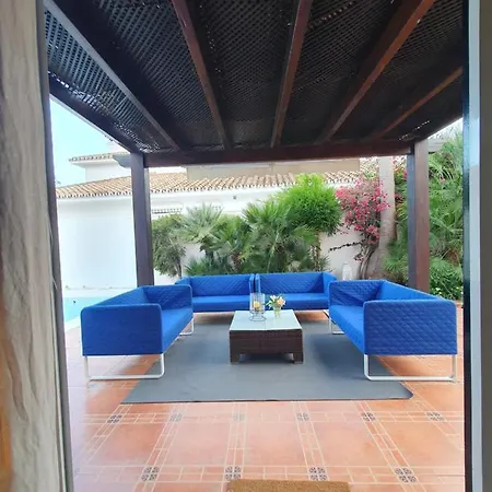 Villa C Private Pool Excellent Location *